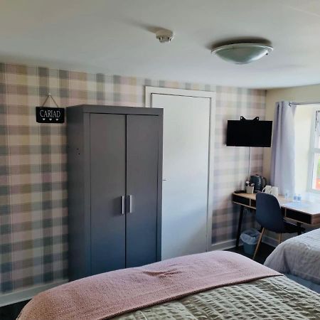 The Crown Inn Ystalyfera 외부 사진